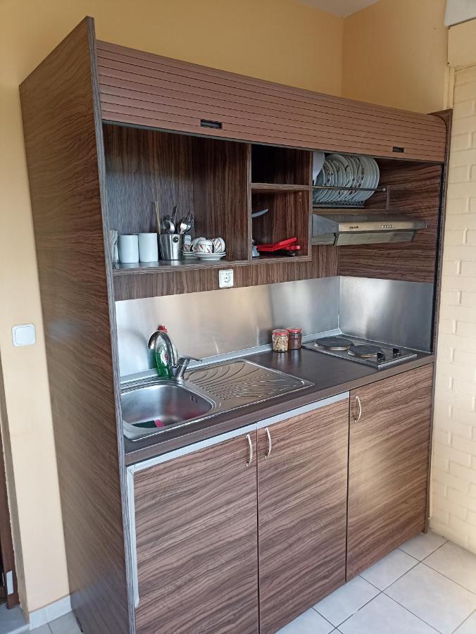 Studios Tripiti Nea Roda Luaran gambar